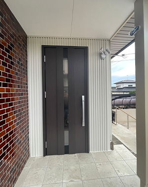 玄関リフォーム事例 after